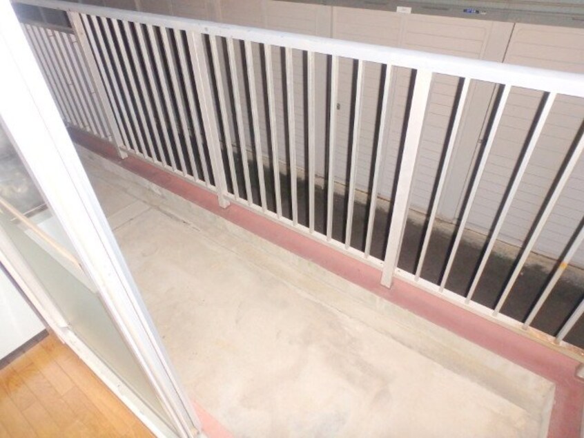 バルコニー同物件別部屋の写真 コーポ水谷