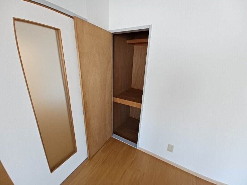 同型部屋写真です。 メゾングランパス