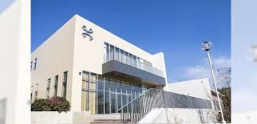 学校法人暁学園(高等学校/高等専門学校)まで2500m キャッスル　シャーメゾン