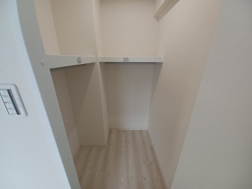 別部屋画像参考 メゾンモンマルトル江場