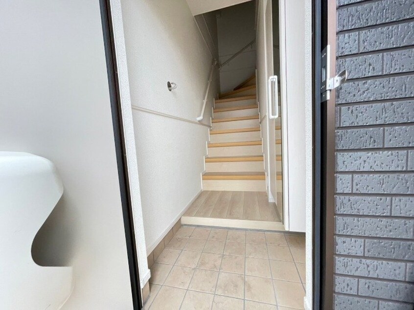 同建物反転タイプです クレアール桑名　Ｂ