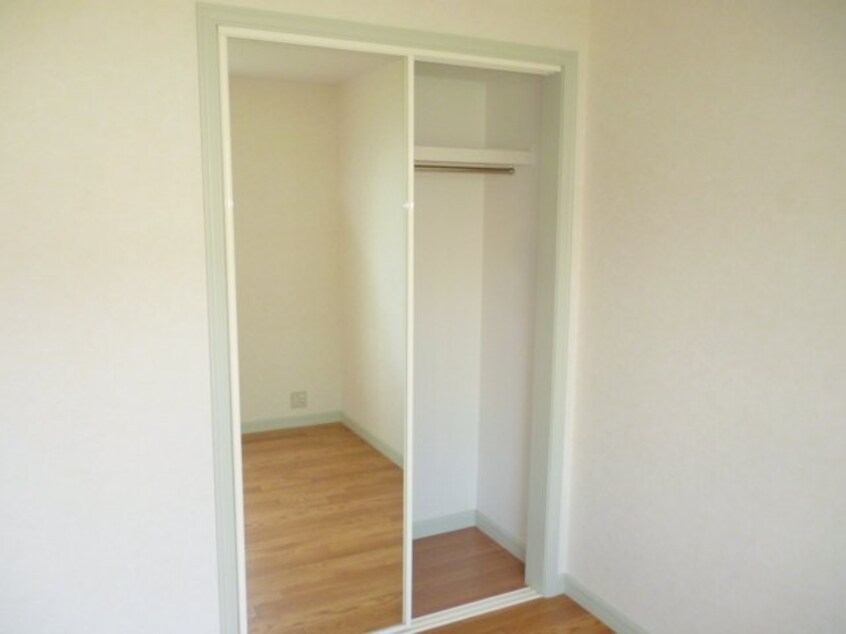 同型参考写真 サンパレス