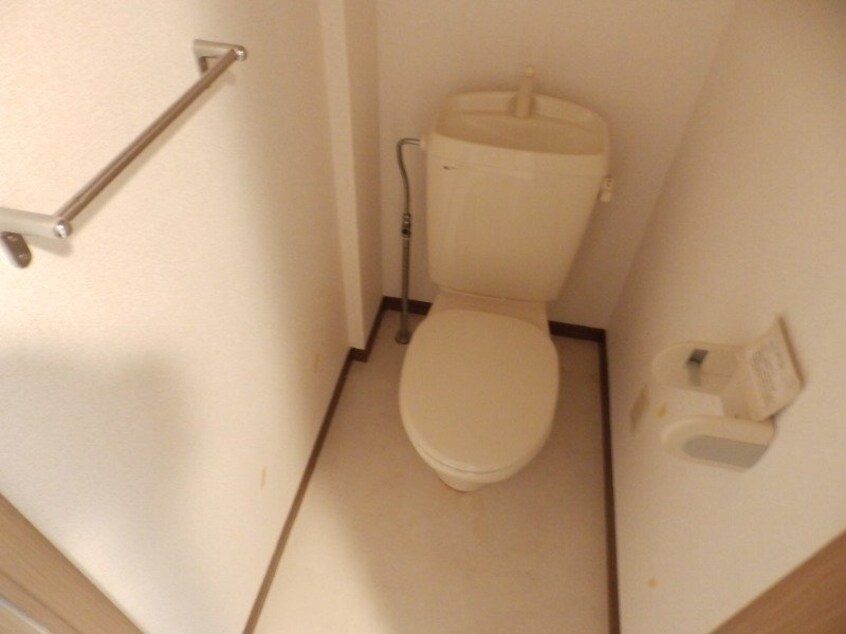 同型参考写真（温洗浄便座新設予定） ハピネス