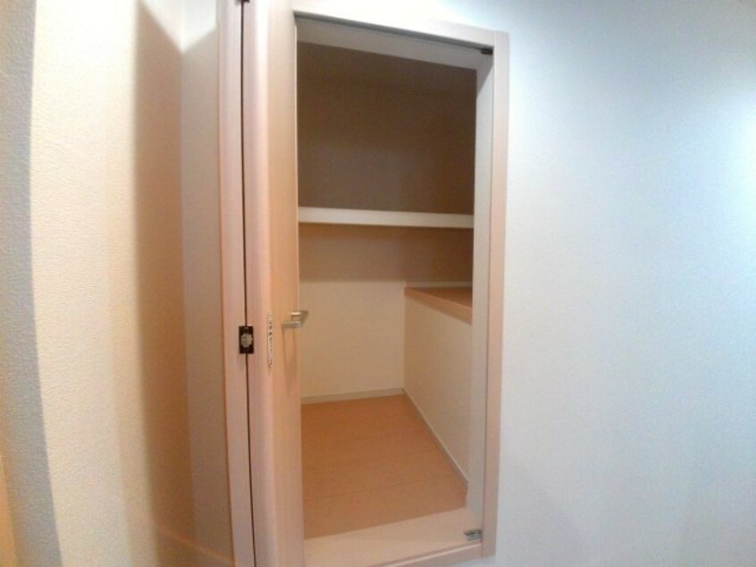  アプリコット　エム