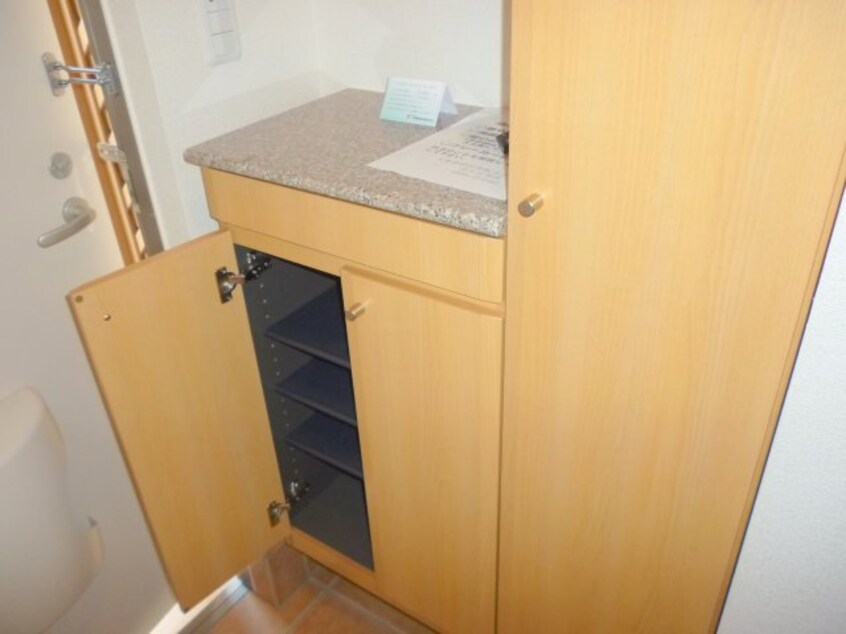 同物件別室反転画像 イーストガーデン　Ⅲ