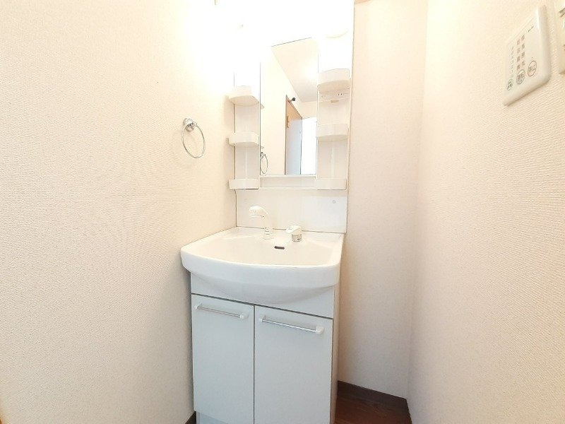  ネオハイツ大矢知