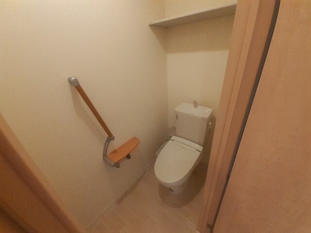 トイレ ナディア長折南 Ｂ