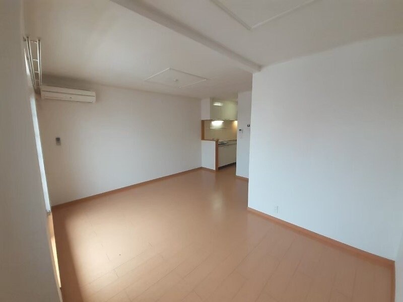 同型反転参考写真です。 ブリッサ　Ⅰ