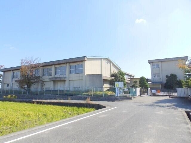 四日市市立羽津北小学校(小学校)まで1165m リバーサイド