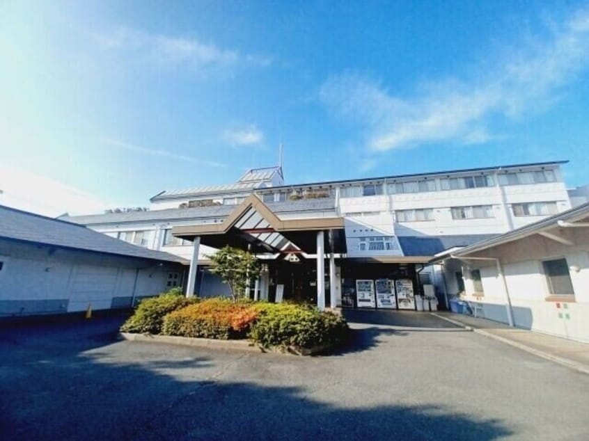 医療法人富田浜病院(病院)まで1025m リバーサイド