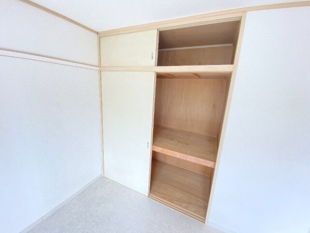  ロイヤルガーデンＫ