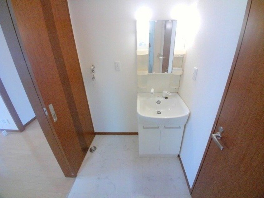  サミット　Ｆ棟