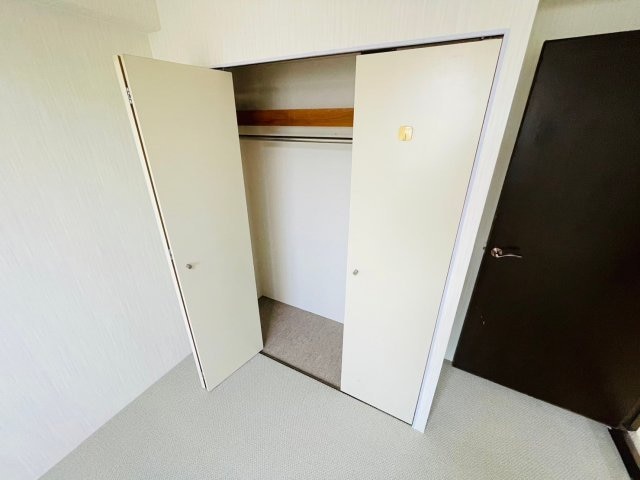  ガーデンプラザファミール富田　１２０３号室