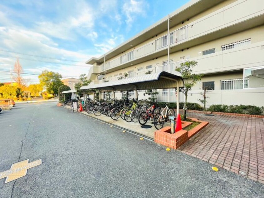  ガーデンプラザファミール富田　１２０３号室