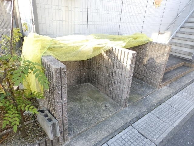  ソレイユ西口