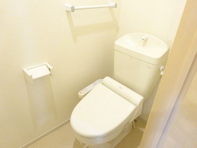 トイレ ポライトリー　Ⅱ