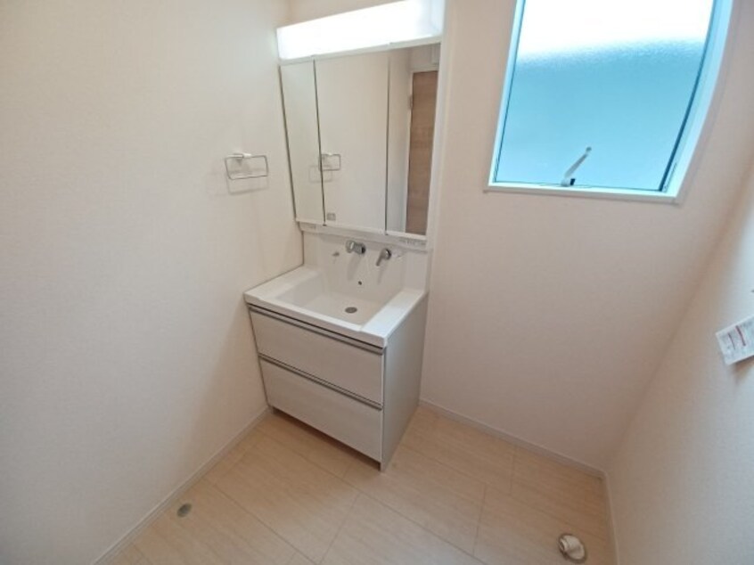  天窓のある天カ須賀戸建て
