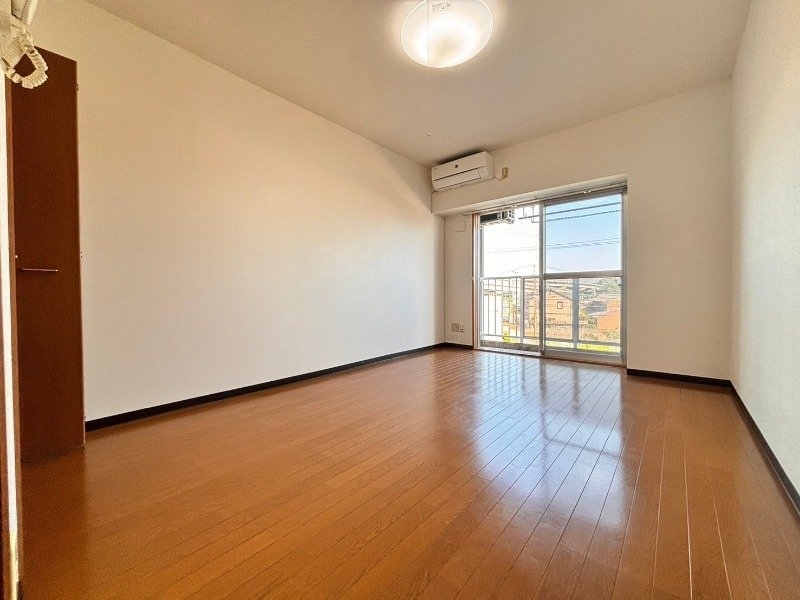 別部屋反転写真です サニーヒルズあい