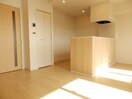 同物件別部屋の写真です フェリシアス　Ⅲ