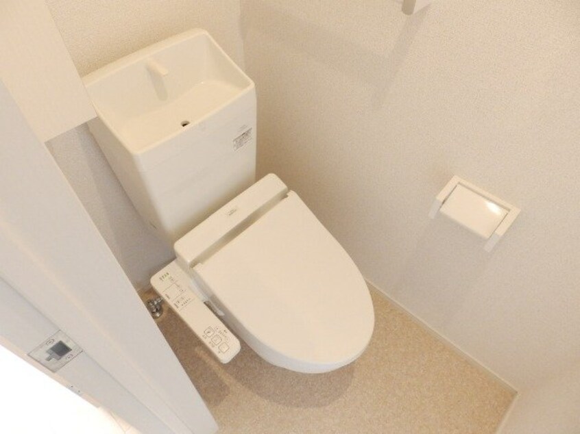 同物件別部屋の写真です フェリシアス　Ⅲ