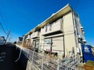 シェレナ山下　Ⅵ棟の外観
