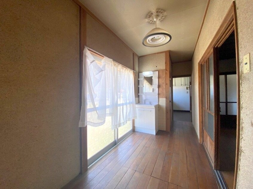  西富田戸建