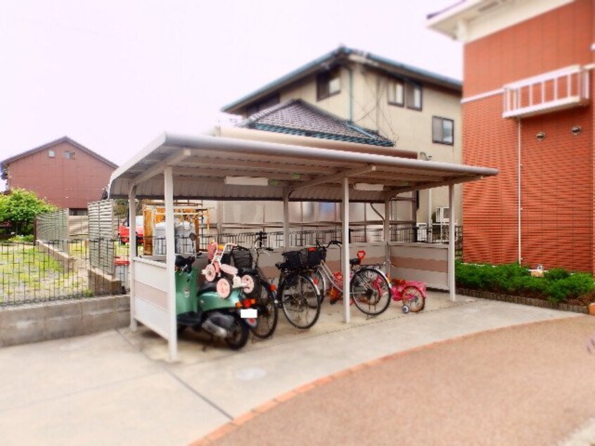  フォレスタあさひ　Ａ