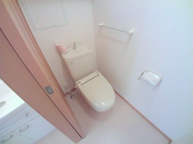 同型反転画像です。 フォレスタあさひ　Ａ