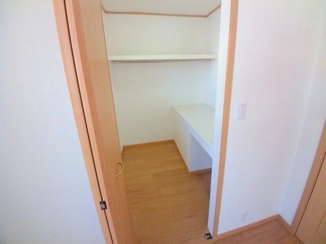 同型反転画像です。 フォレスタあさひ　Ａ