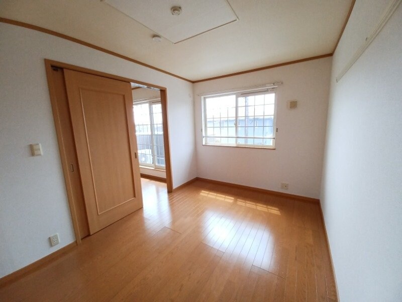 別部屋反転参考写真 ポラリス　Ｂ棟