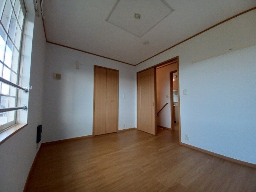 同型反転写真 リバーサイドシティ　Ｂ棟