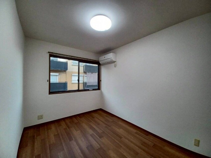  サン・クレール　B