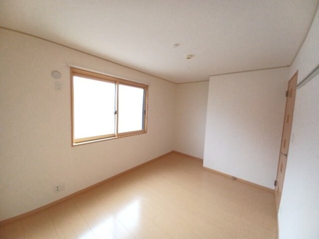 同物件別室反転タイプ コスモスハウス　Ｄ