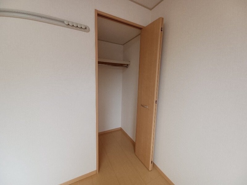 同物件別室反転タイプ コスモスハウス　Ｄ