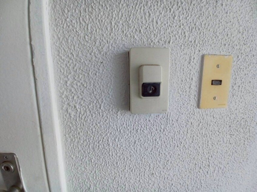  ヴィラナリー津　B棟