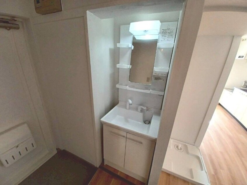  ヴィラナリー津　B棟