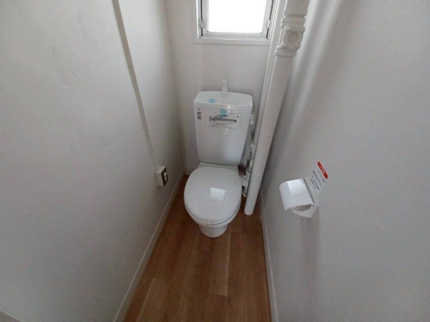  ヴィラナリー津　B棟