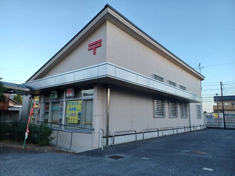 久居新町郵便局(郵便局)まで1358m ペアーハイツＡ・Ｂ