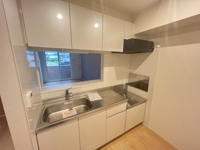  リノ・ガーデン　レア