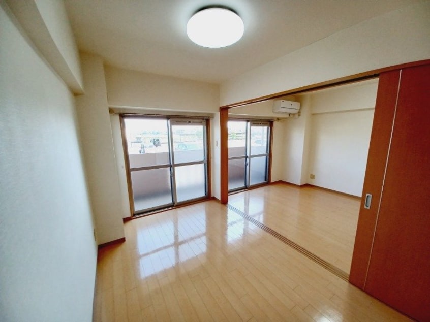 同型反転参考写真 メゾン・ド・ルミエール