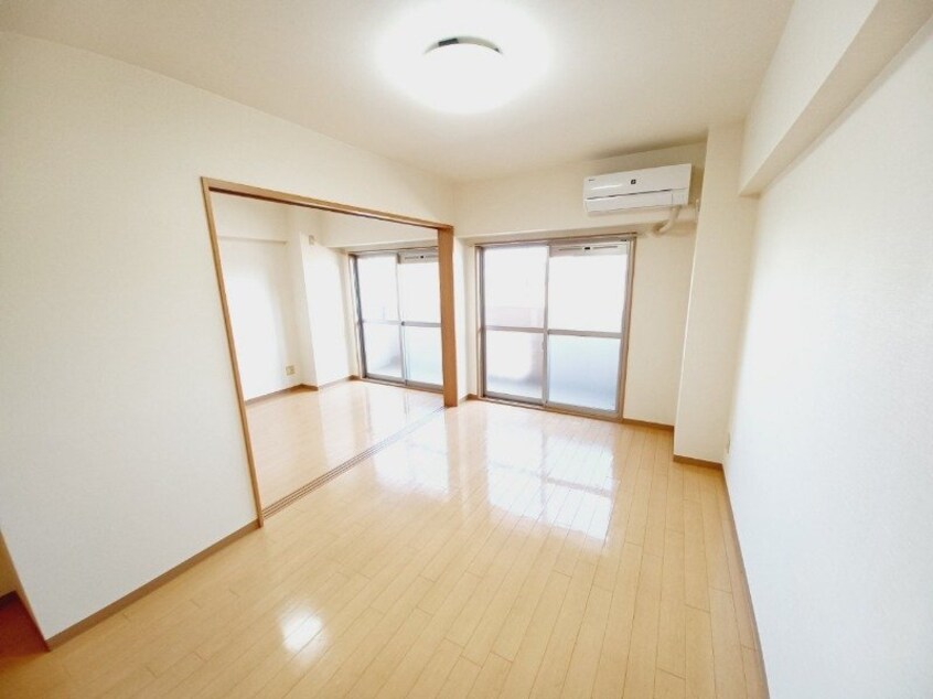 同型反転参考写真 メゾン・ド・ルミエール