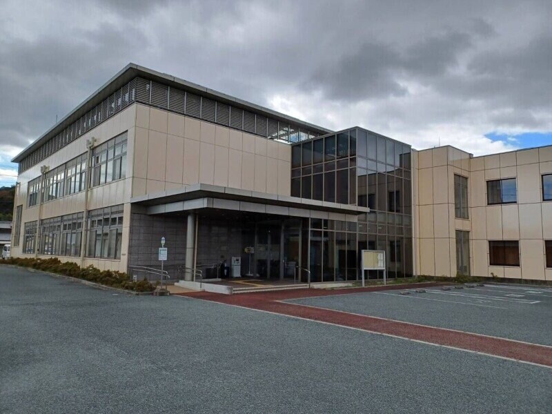 津市役所一志庁舎(役所)まで536m Ｐｌａｉｒｅ　Ｄ