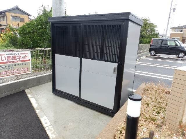  ラ・アクア　ウエスト