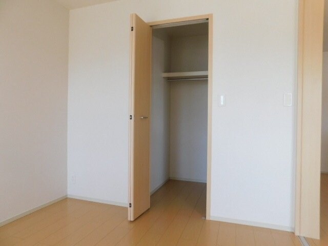 同型参考反転写真 ラ・アクア　ウエスト