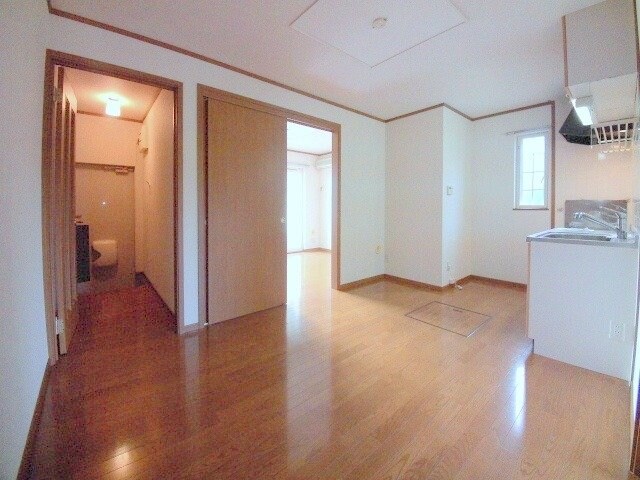 同タイプ反転写真 ポワールセゾン　Ｂ棟