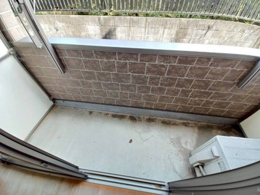 同建物の別部屋写真です grace