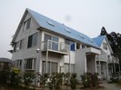 マンション時計台の外観