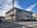 久居郵便局(郵便局)まで324m アープトライ東鷹跡　Ｂ