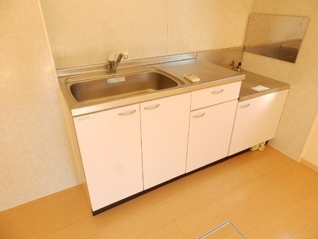 同建物の別部屋写真です ファミーユ