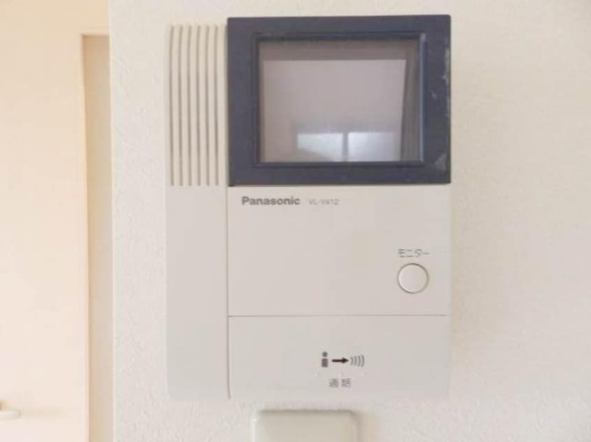 同建物の別部屋写真です ファミーユ